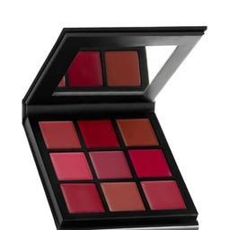 گلوویک رژ لب پالتی شماره 002